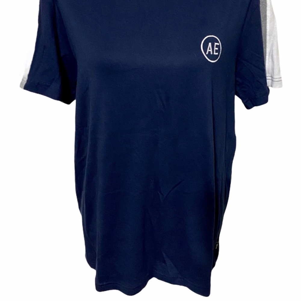 American Eagle Outfitters Men's Shirt Navy Medium